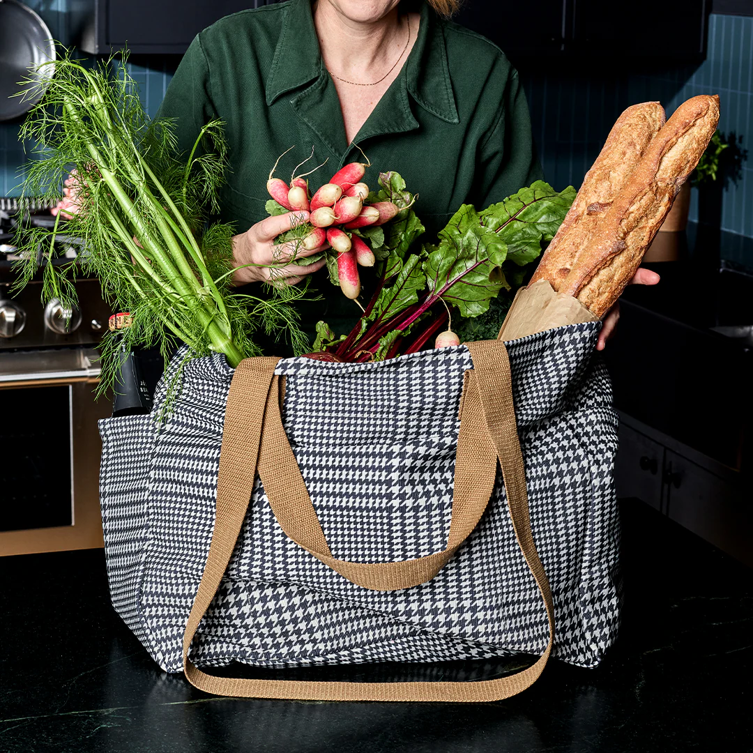 The Everything Everywhere Bag (Houndstooth-Onyx) - Image 3
